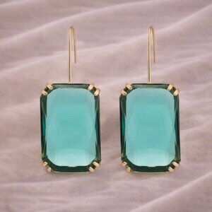 Vintage Emerald Crystal Gold Earrings
